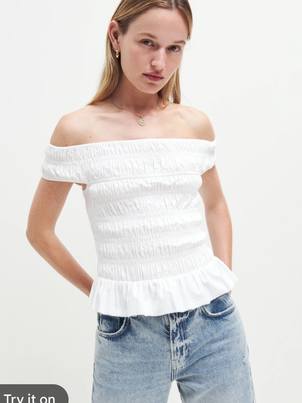 REFORMATION
Sonia Top In White size small